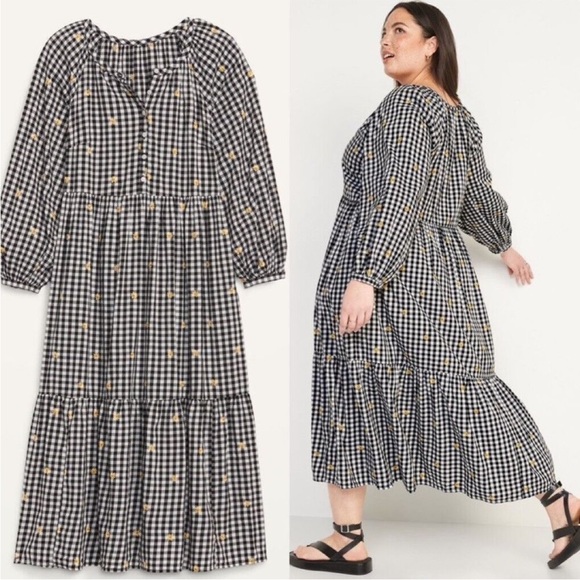 Old Navy Dresses & Skirts - Old Navy Black White Gingham Daisy
Floral Midi Swing Dress Size XXL Tall